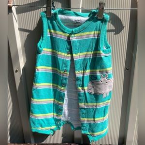 Carter’s 24M hippo stripped bodysuit never been worn